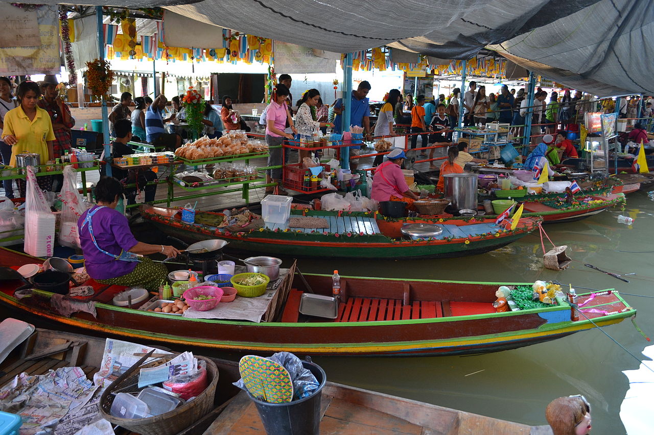 Water market in Ayutthaya