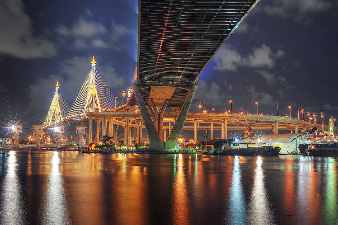 The Bhumibol Bridge in Bangkok at night