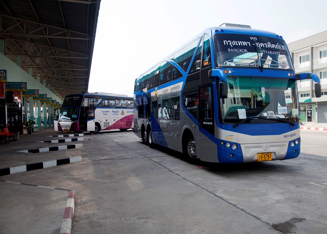 Bangkok-Uttaradit bus in Phitsanulok