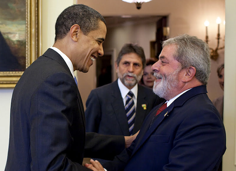 Barack Hussein Obama welcomes the President of Brazil, Lula Da Silva