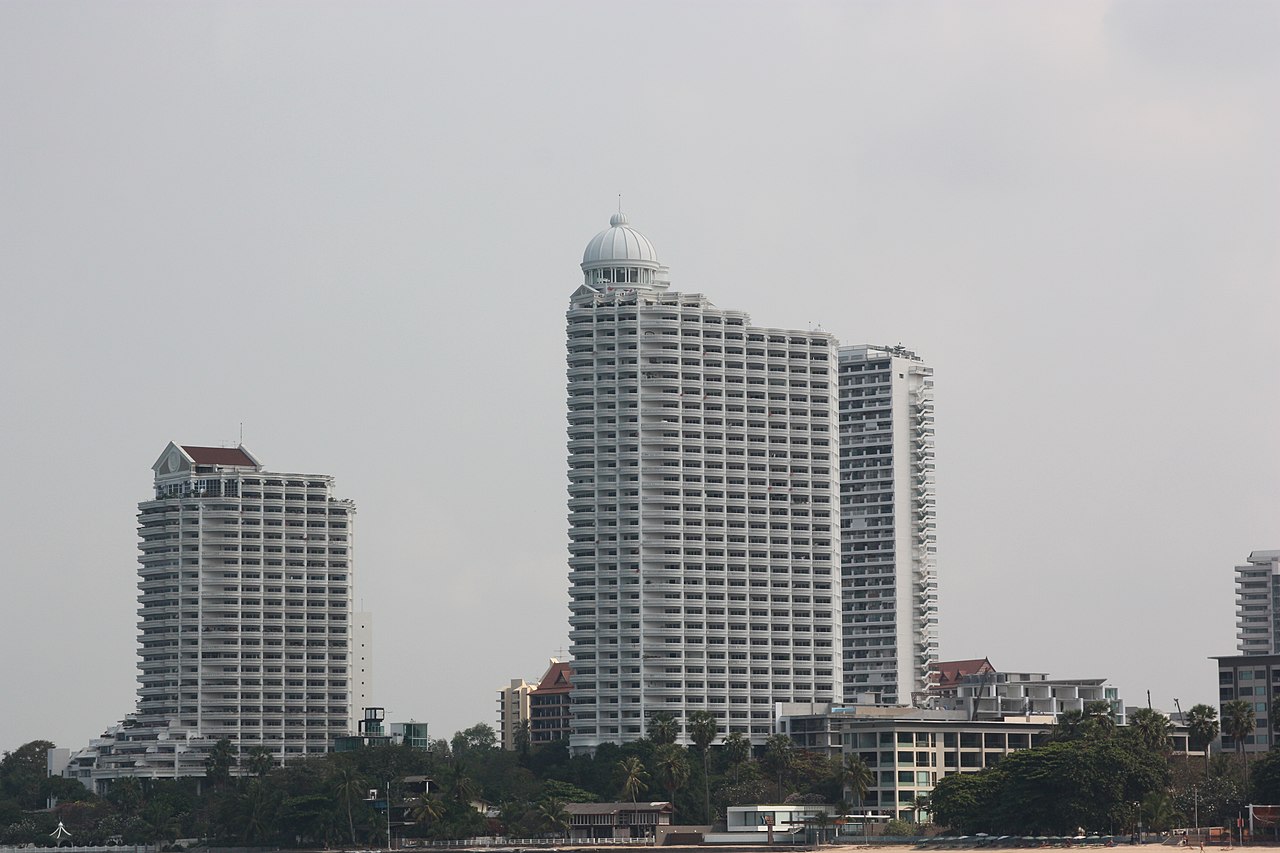 Buildings in Soi Pho Samphan, Muang Pattaya, Banglamung (Chonburi)