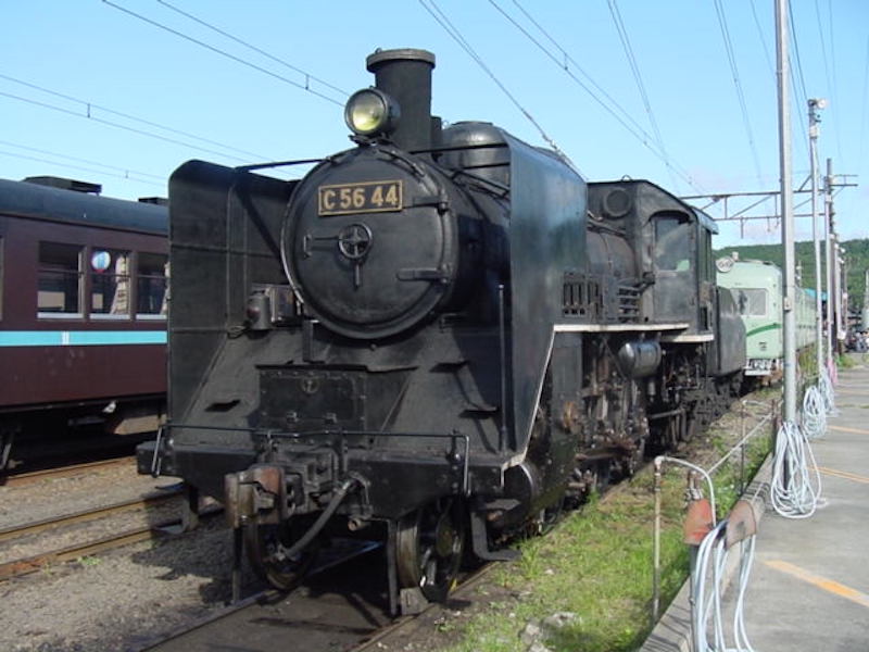 The Japanese C56 type steam locomotive was delivered to Thailand during the World War II, and later returned to Japan.