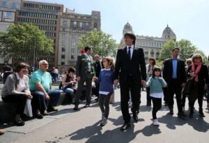 President Puigdemont walking through Barcelona