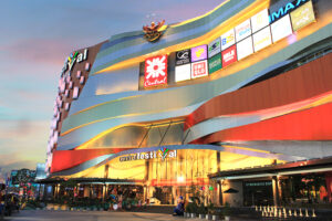 Central Festival Shopping Center in Chiang Mai during sunset.