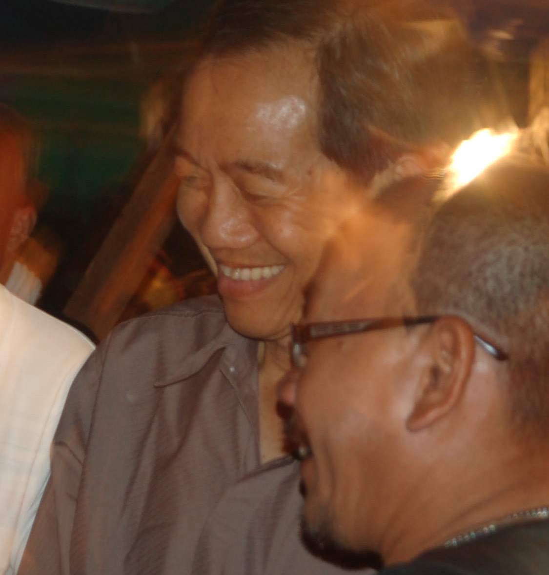 Chaiwat Sinsuwong (ไชยวัฒน์ สินสุวงศ์)