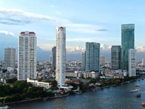 Thonburi bank of Chao Phraya River in Bangkok, with Saichol Mansion, Ideo Sathorn-Taksin, Urbano Absolute, River South Tower and Supakarn Condominium