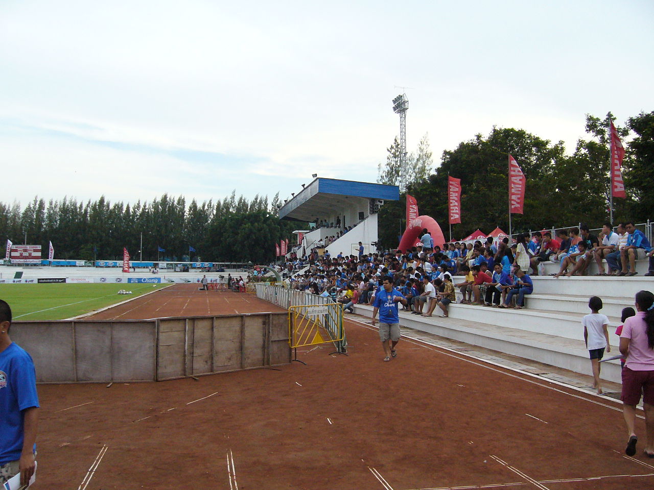 Chonburi F.C. vd Samut