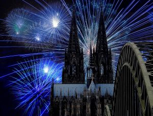 Cologne Cathedral New Year's Eve Darkness Fireworks