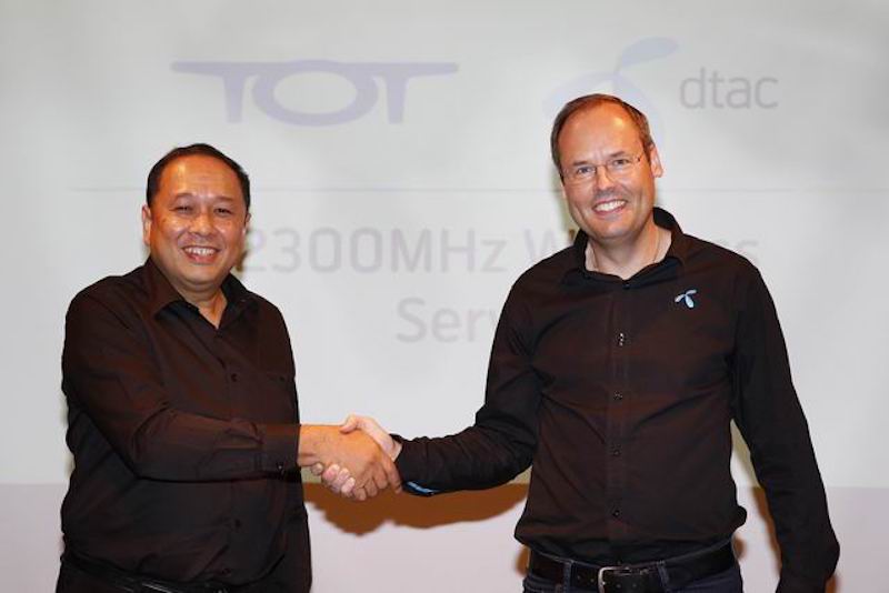 Lars Norling and Montchai Noosong