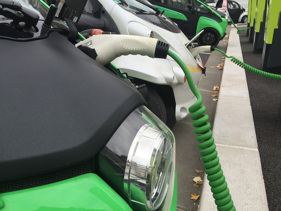 Electric motorcycles charging battery
