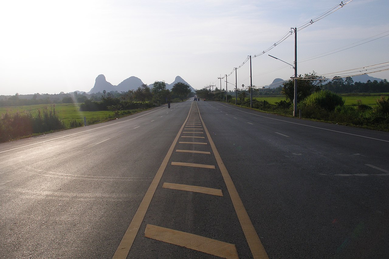A road between Trang and Phatthalung province