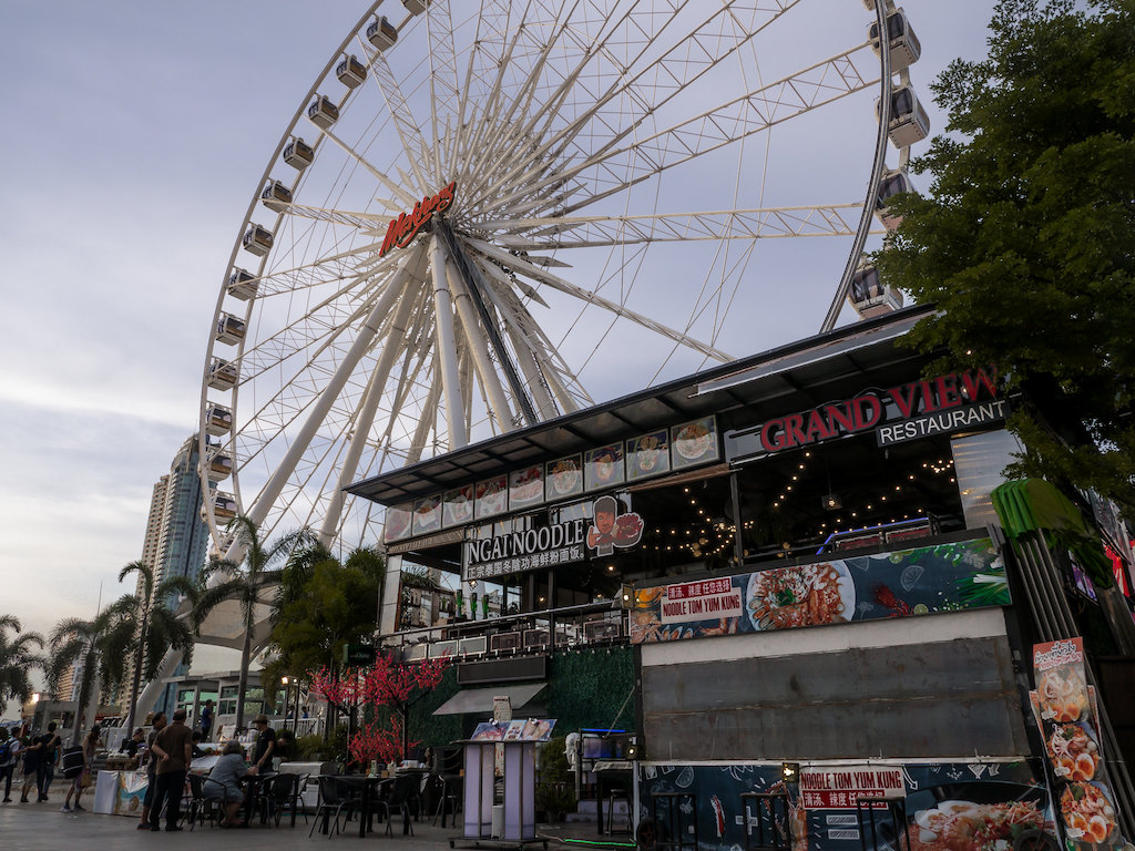 Sky ferris wheel at ASIATIQUE The Riverfront in Bangkok