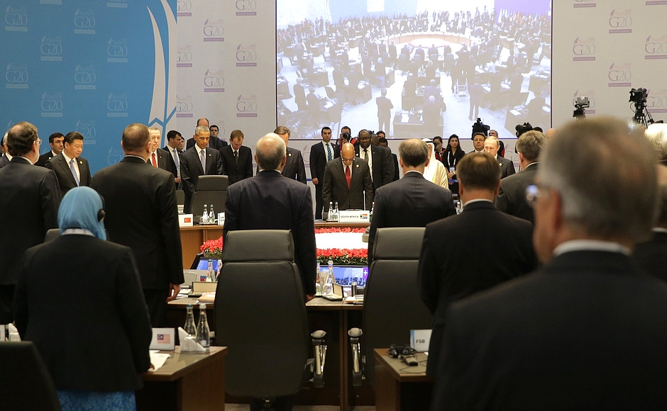 A minute of silence before the start of the G20 summit