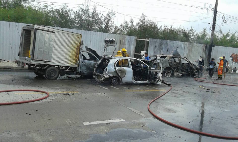 Gas canisters explosions on Pathum Thani road