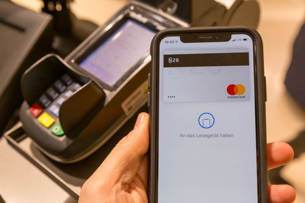 Pay by mobile, payment method for contactless