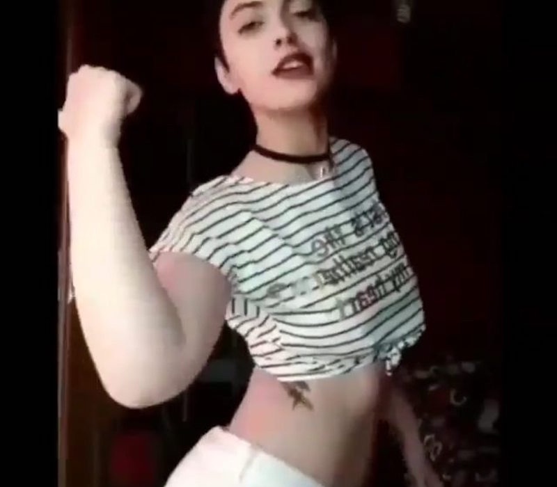 Iranian girl dancing on Instagram