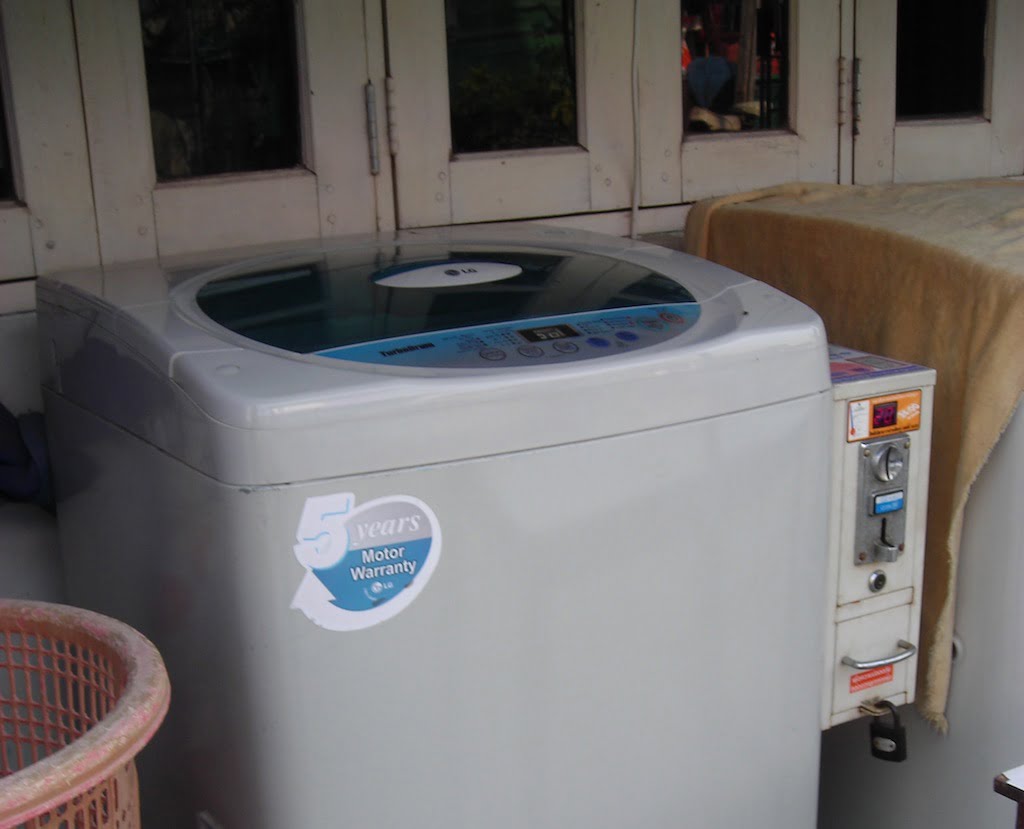 Laundry in Samut Prakan