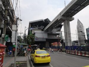 MRT Pink Line, Minburi Market Station.