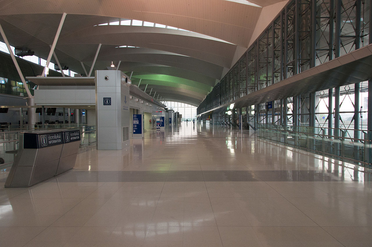 Empty concourse in the Makkasan train station in Bangkok