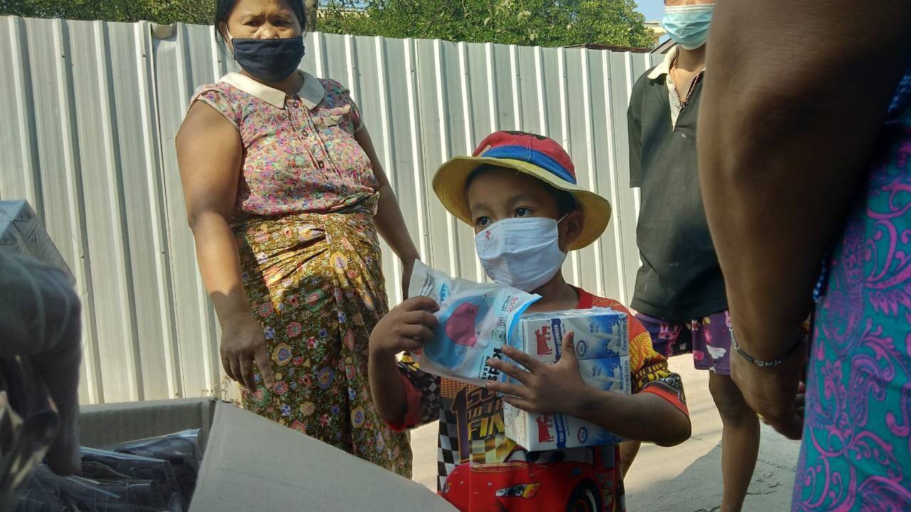 ILO has approved a grant to support assistance for migrant workers affected by COVID-19 in Samut Sakhon