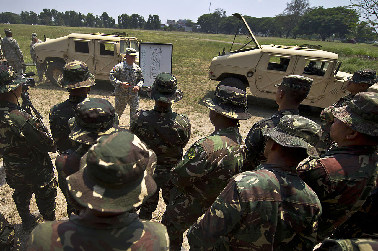 Philippine and US Military Police training