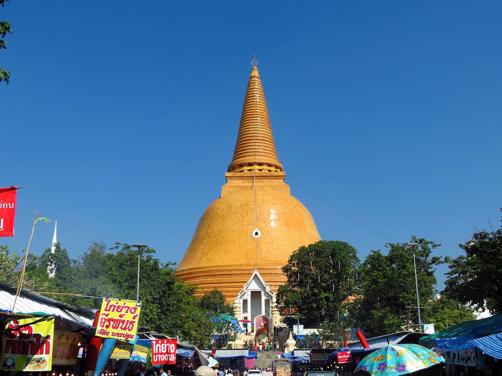 Phra Pathom Chedi temple in Nakhon Pathom