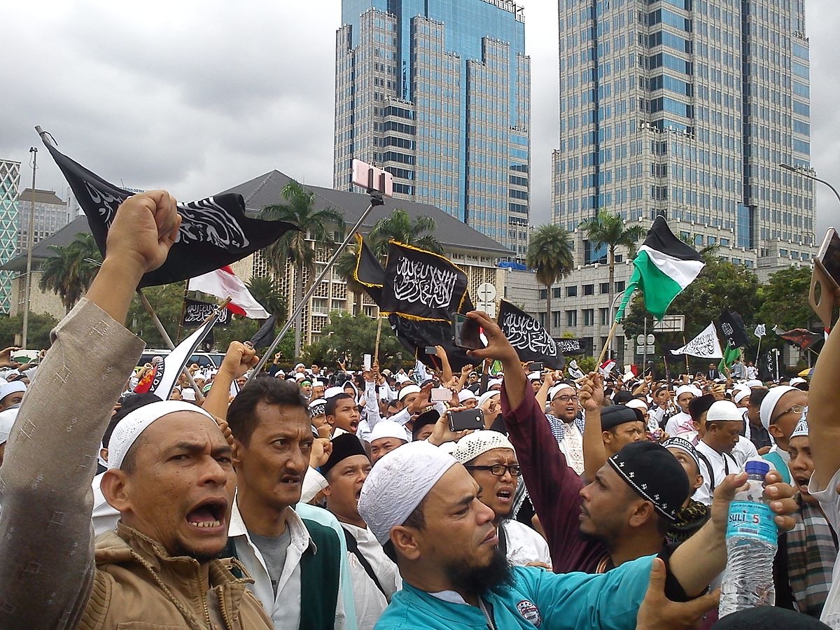 Protests against Basuki Tjahaja Purnama, Christian governor of Jakarta