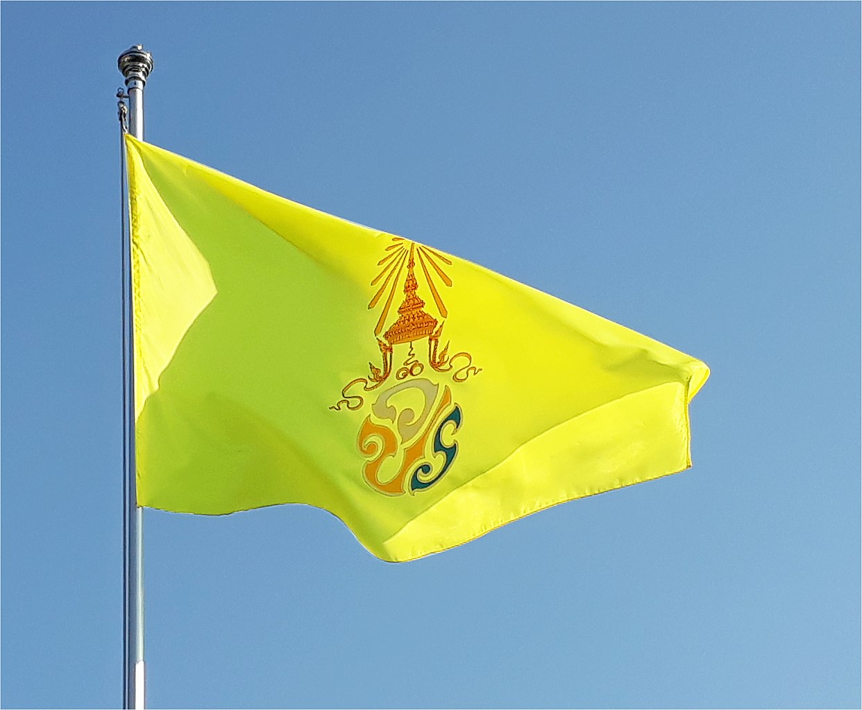Royal Flag of King Maha Vajiralongkorn(Rama X) of Thailand