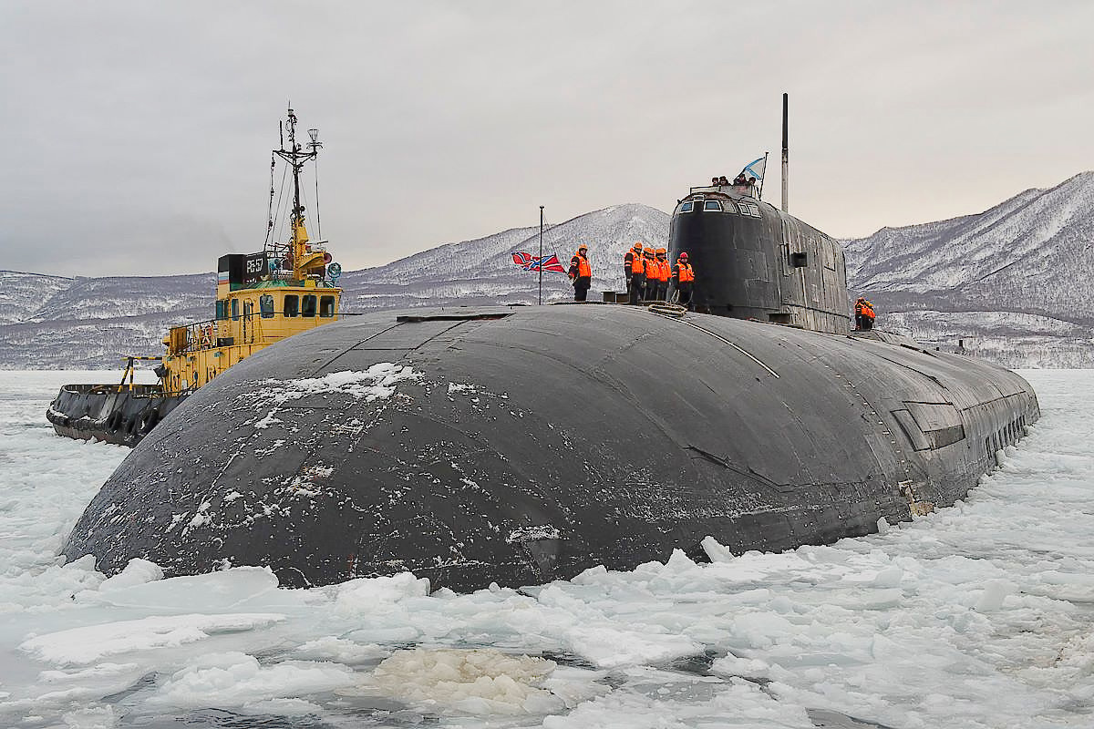A Russian nuclear-powered submarine returned to its home base in Kamchatka after completing training and combat missions at sea