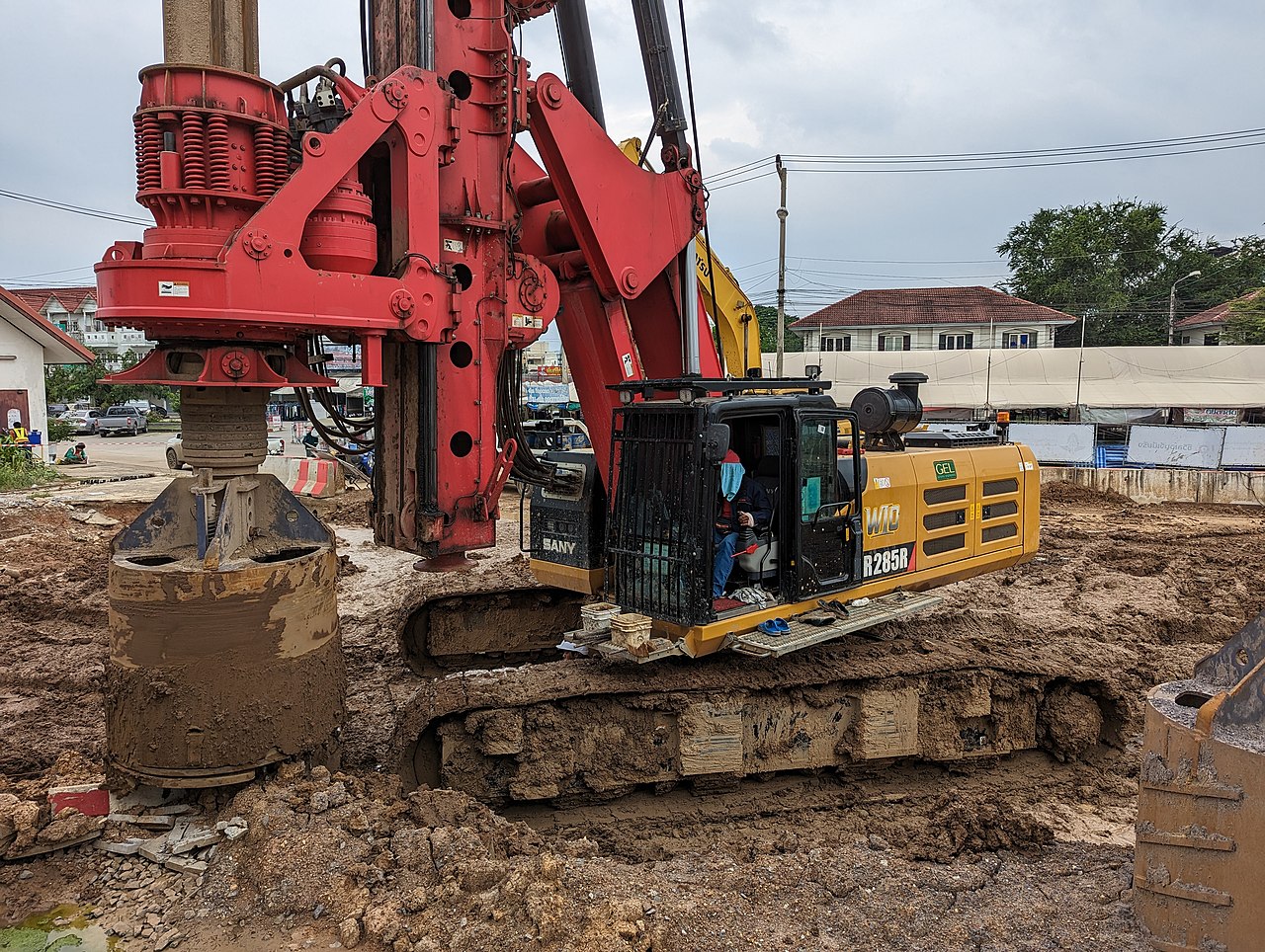 A SANY R285R excavator in Thailand