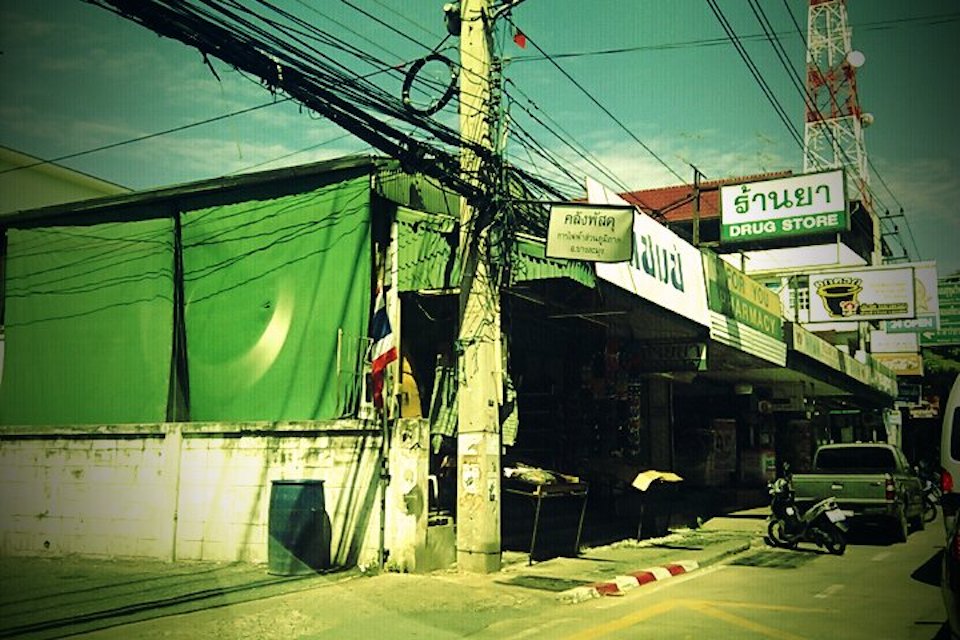Shops in Pattaya Klang