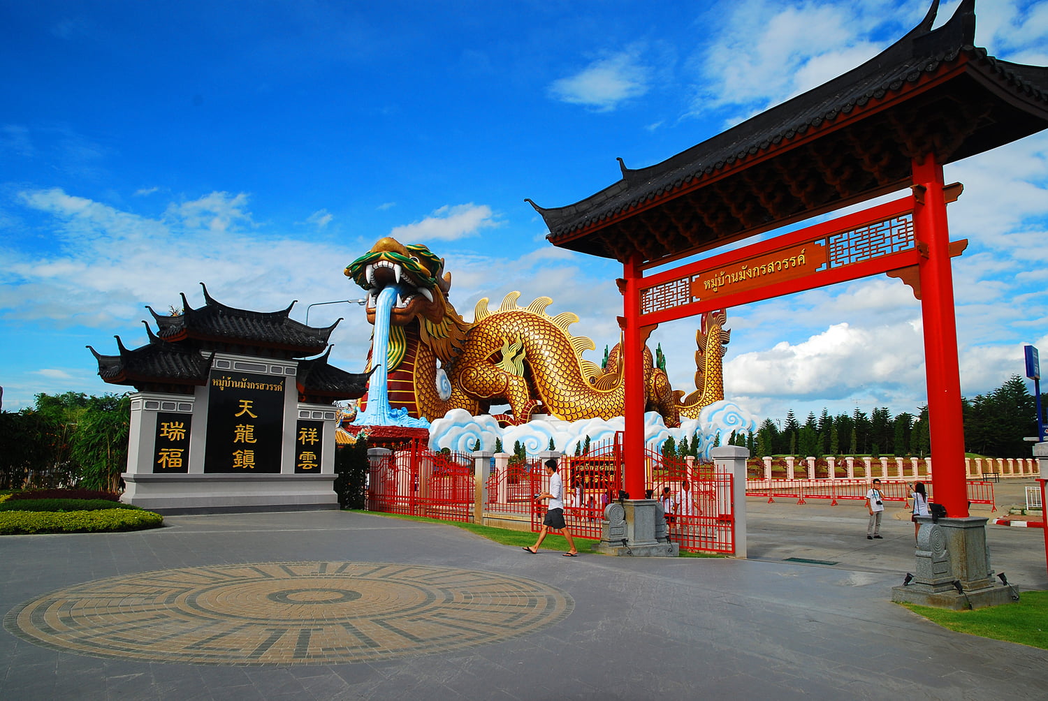 Gate City Pillar Shrine in Suphanburi