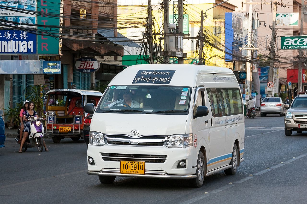 Toyota Commuter mini van in Surat Thani