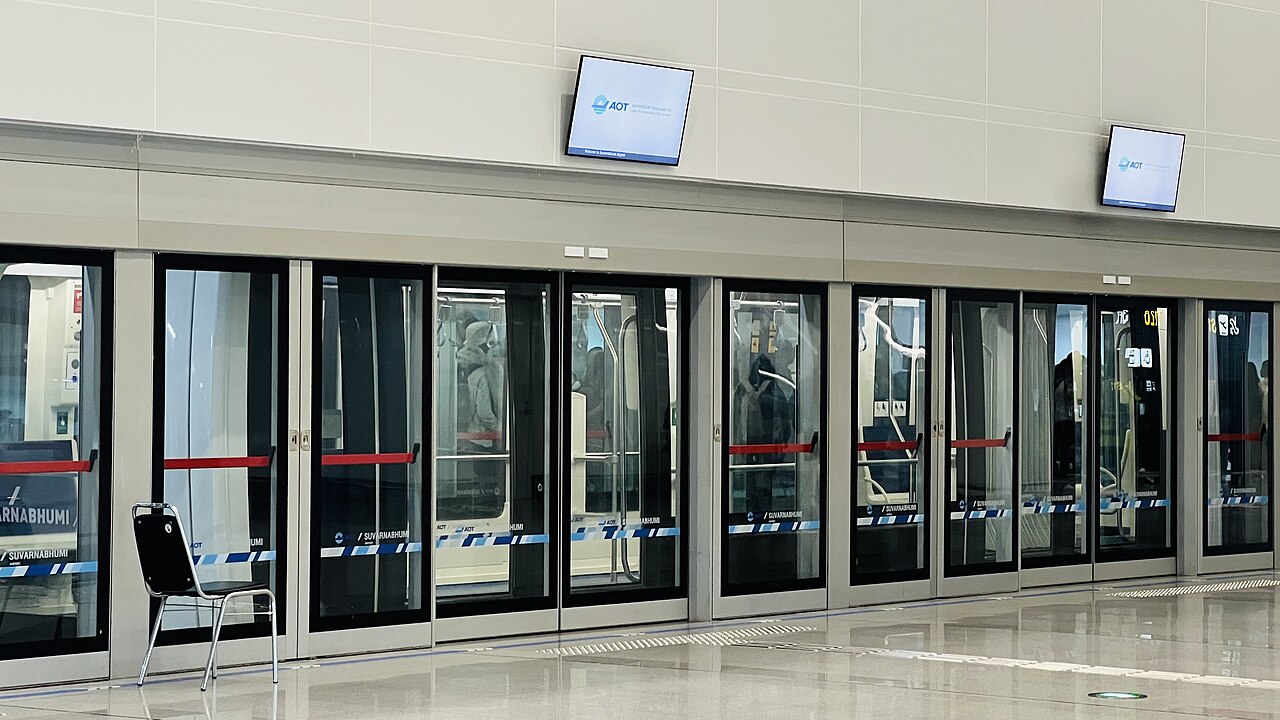 Suvarnabhumi Airport Automated People Mover (APM) at SAT-1 Terminal Building.