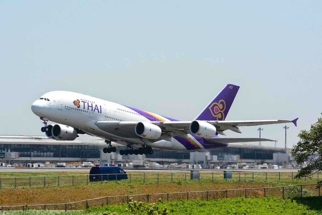 Thai Airways detours around the Middle East