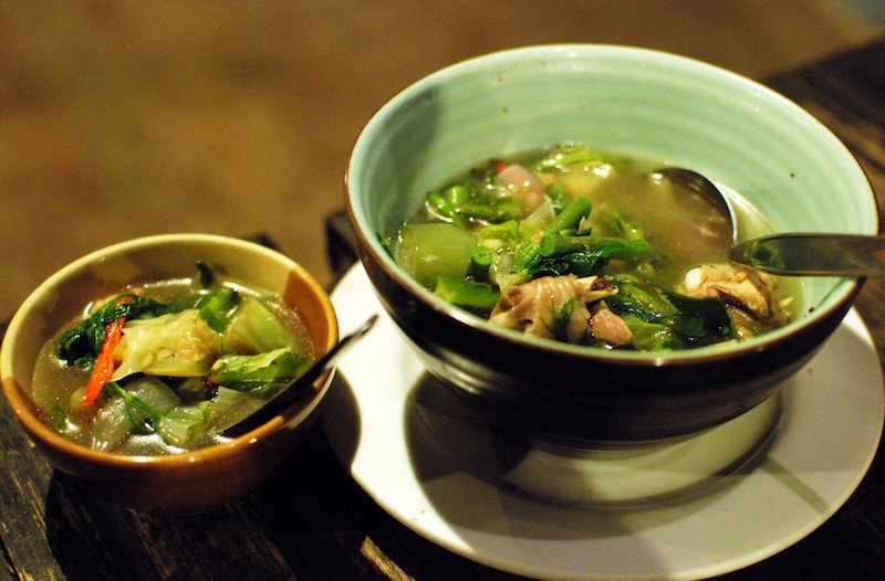 Kaeng om spicy Lanna curry