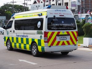 Toyota Commuter 3.0 Khon Kaen Hospital Ambulance in Khon Kaen Vocational College