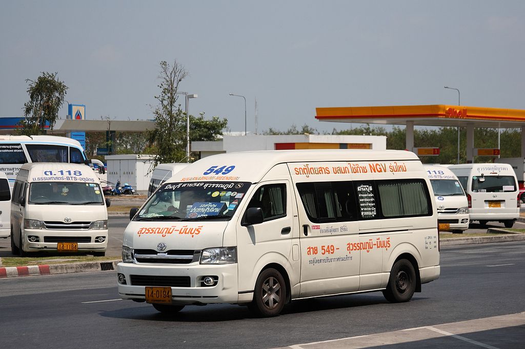 Toyota Commuter ambulance in Thailand