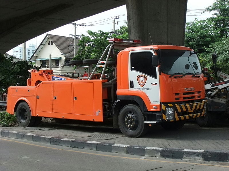 ISUZU FTR 240 Tow truck Thai Traffic Police
