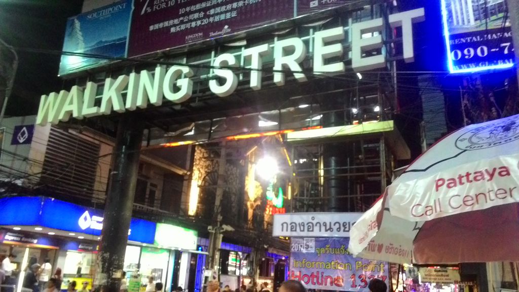 Walking street entry sign in Pattaya