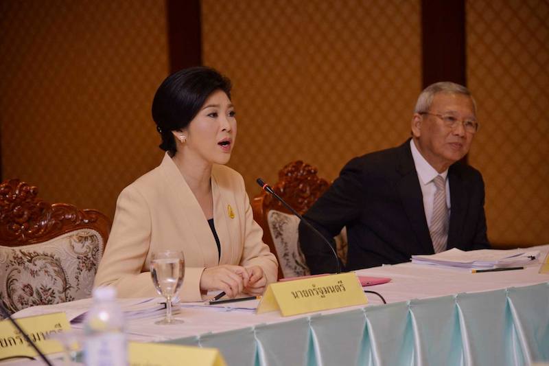 Yingluck Shinawatra and Niwatthamrong