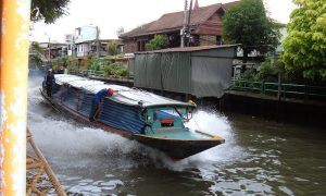 Water Taxi boat o Khlong Saen Saeb, Bangkok