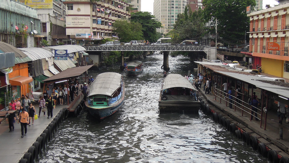 Khlong Saen Saep Express Boats