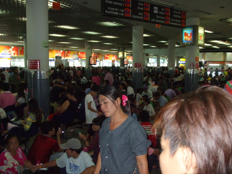 Bangkok Bus Mor chit 2 Northeastern Bus Terminal
