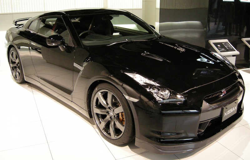 Nisan Nissan GT-R