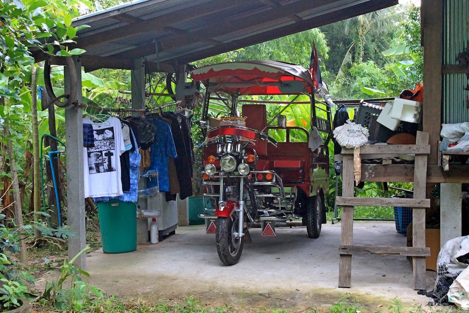 Tuk tuk in Isan