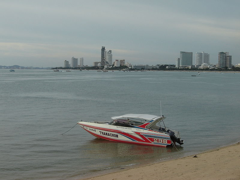 Speedboat at Pattaya Beach