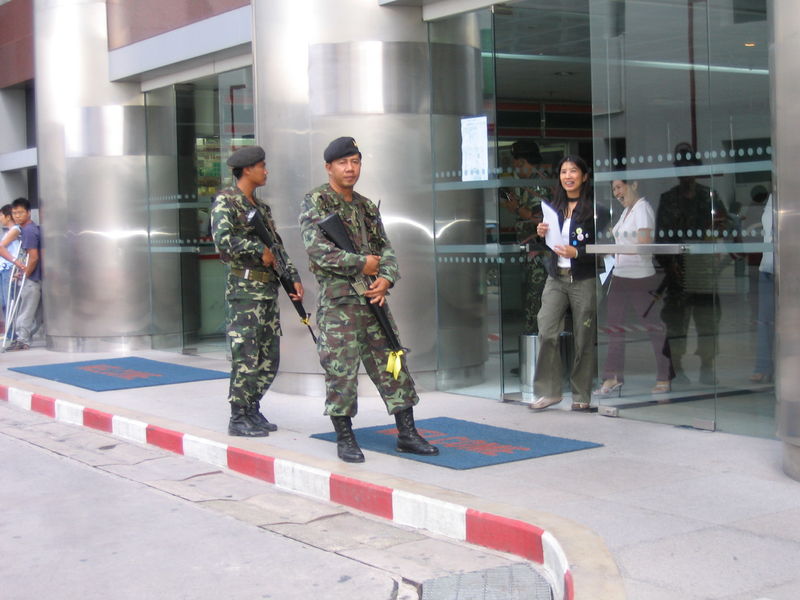 Royal Thai Army soldiers armed with M-16 rifles