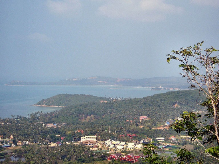 Resort development and villa construction in the hills south of Maenam on Koh Samui