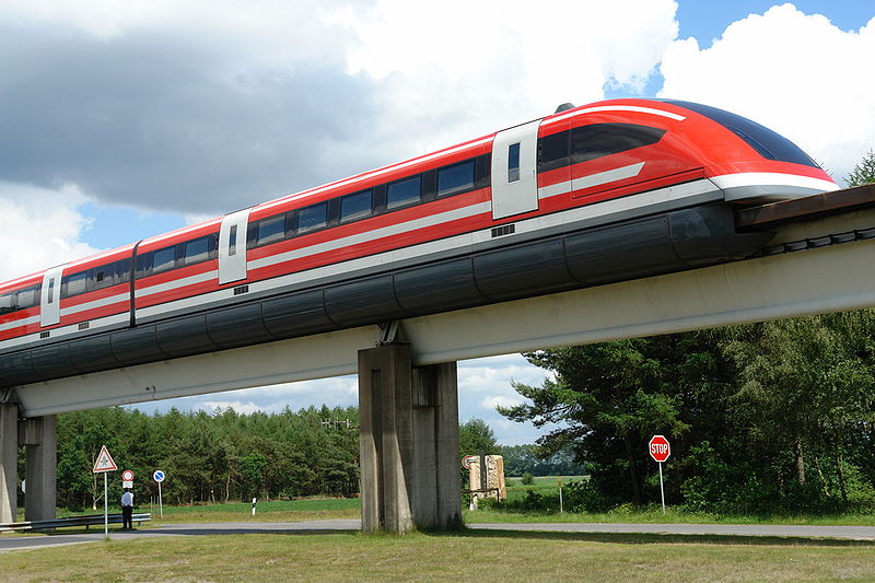 Transrapid series 09 train